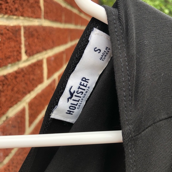 Hollister black dress - Picture 2 of 4